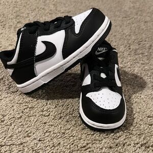 Nike Kids Black and White Sneakers